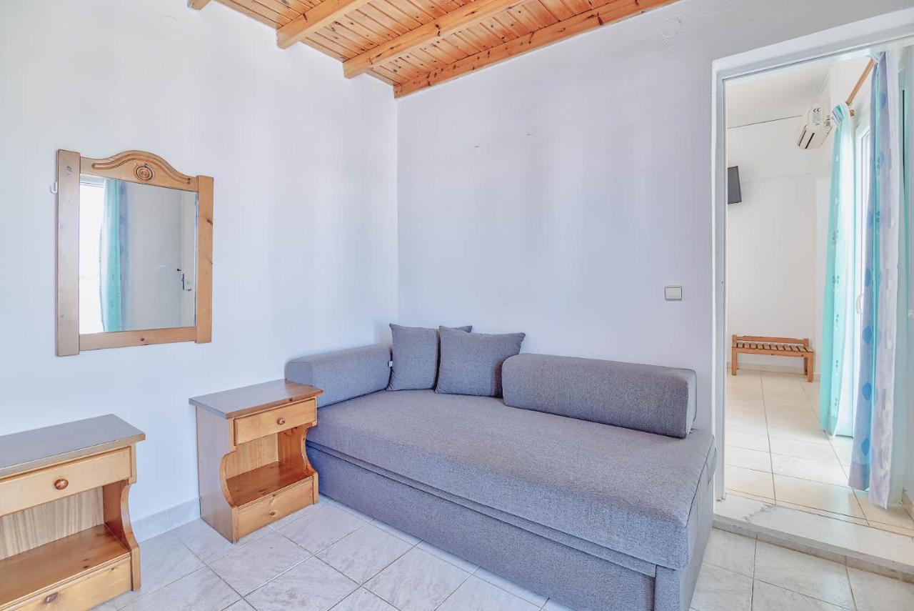 Pavlos Place Antiparos ciudad Exterior foto
